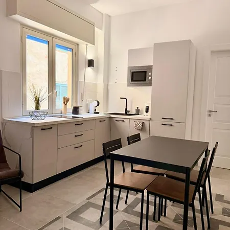 La Casa Delle Parole 1 * أغريجنتو