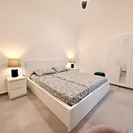 Апартаменти La Casa Delle Parole 1