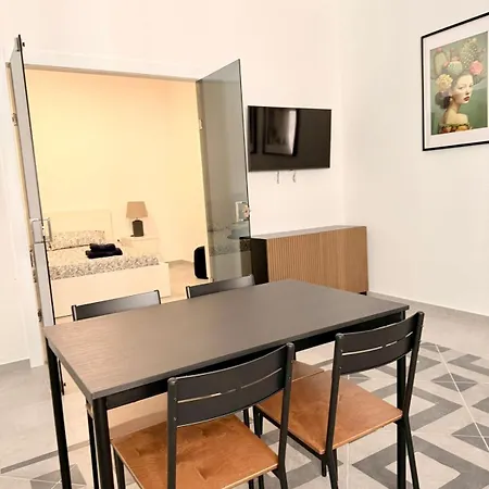 Apartament La Casa Delle Parole 1 *